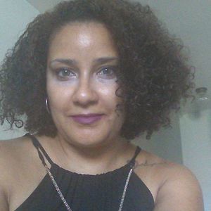 Meet your Posher, Simone