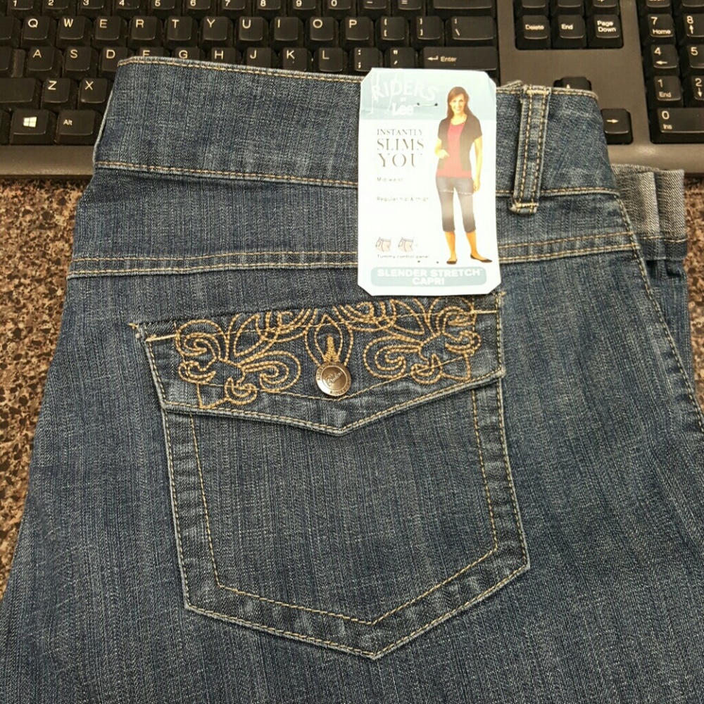 Denim capris