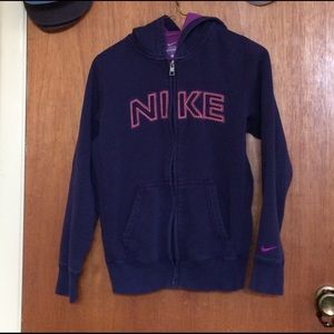 Nike Hoodie/w Embroidered Logo, Purple