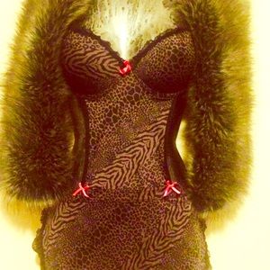 Adorable apron  lingerie hide the baby pudge 😁 HA