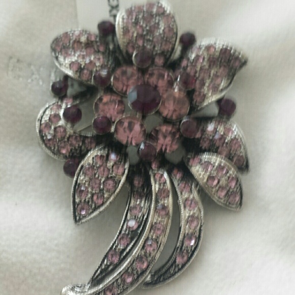 Shades of Lavender Pin - Picture 3 of 4