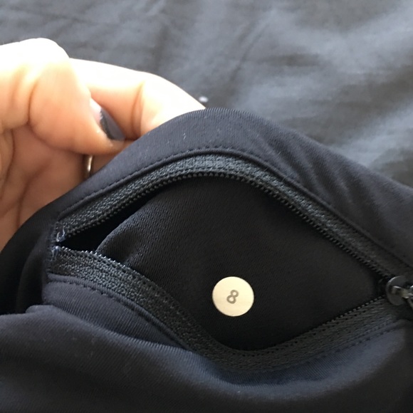 Speed shorts - Picture 3 of 3