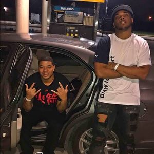 Meet your Posher, Isaac