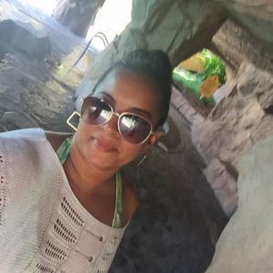 Meet your Posher, Cheri