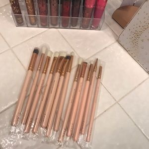 Zoeva make up brushes (eye)