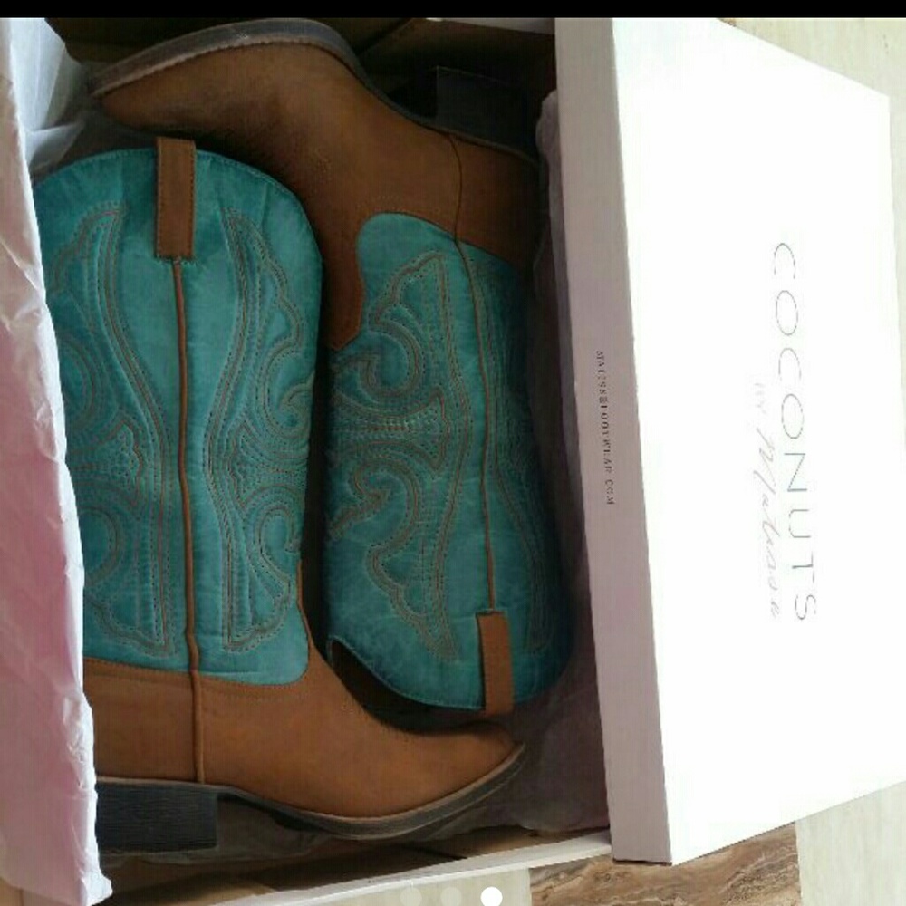 Sold !! Cowboy boots
