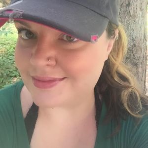 Meet your Posher, Nikki