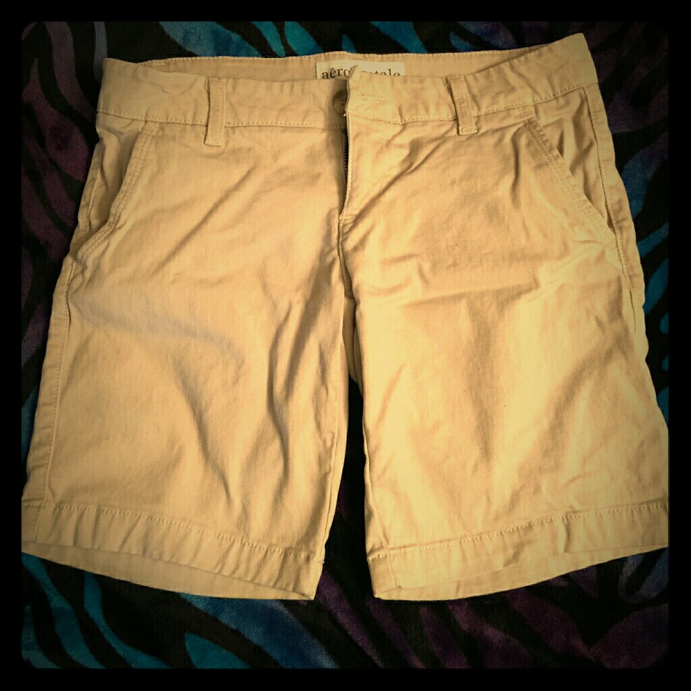 Aéropostale khaki Bermudas