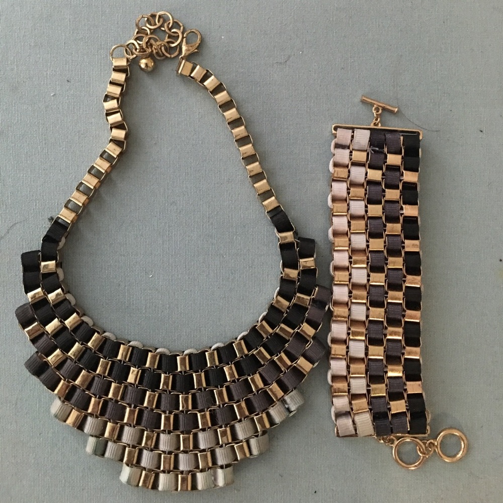 Statement necklace and bracelet!