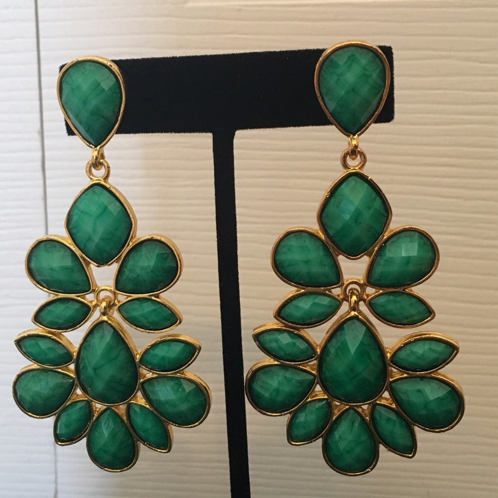 Green and gold statement earrings NWOT