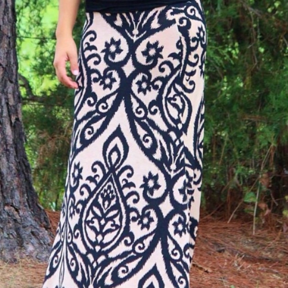 Printed Maxi Skirt