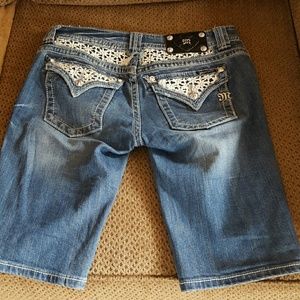Miss Me Bermuda Shorts size 28