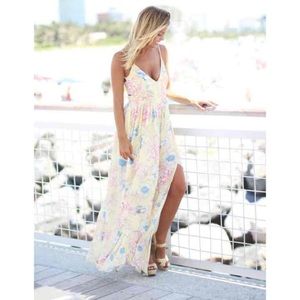 Maxi backless dress