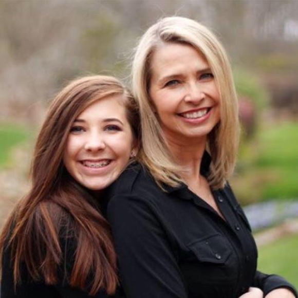 Meet your Posher, Janet - Picture 6 of 8