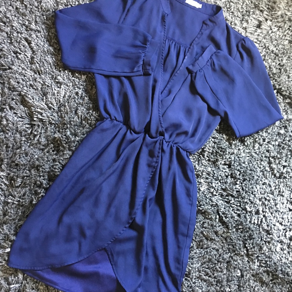 Tobi Scallop Dress