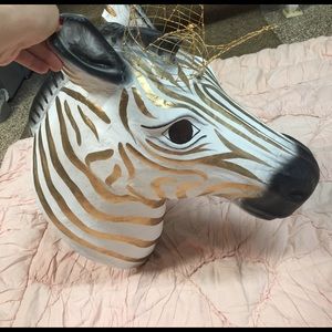 PBTeen paper mâché zebra with crown