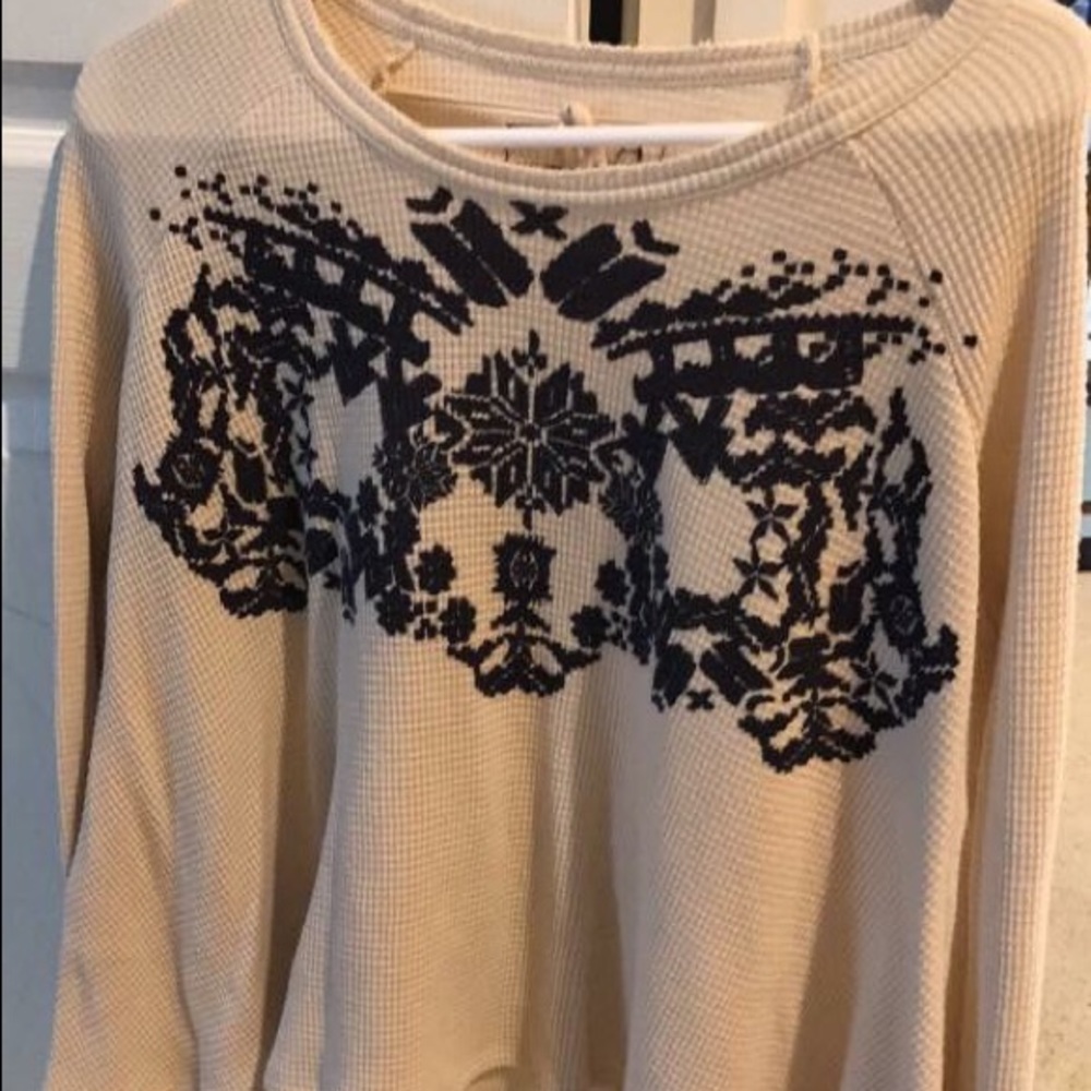 Free people long sleeve fleece