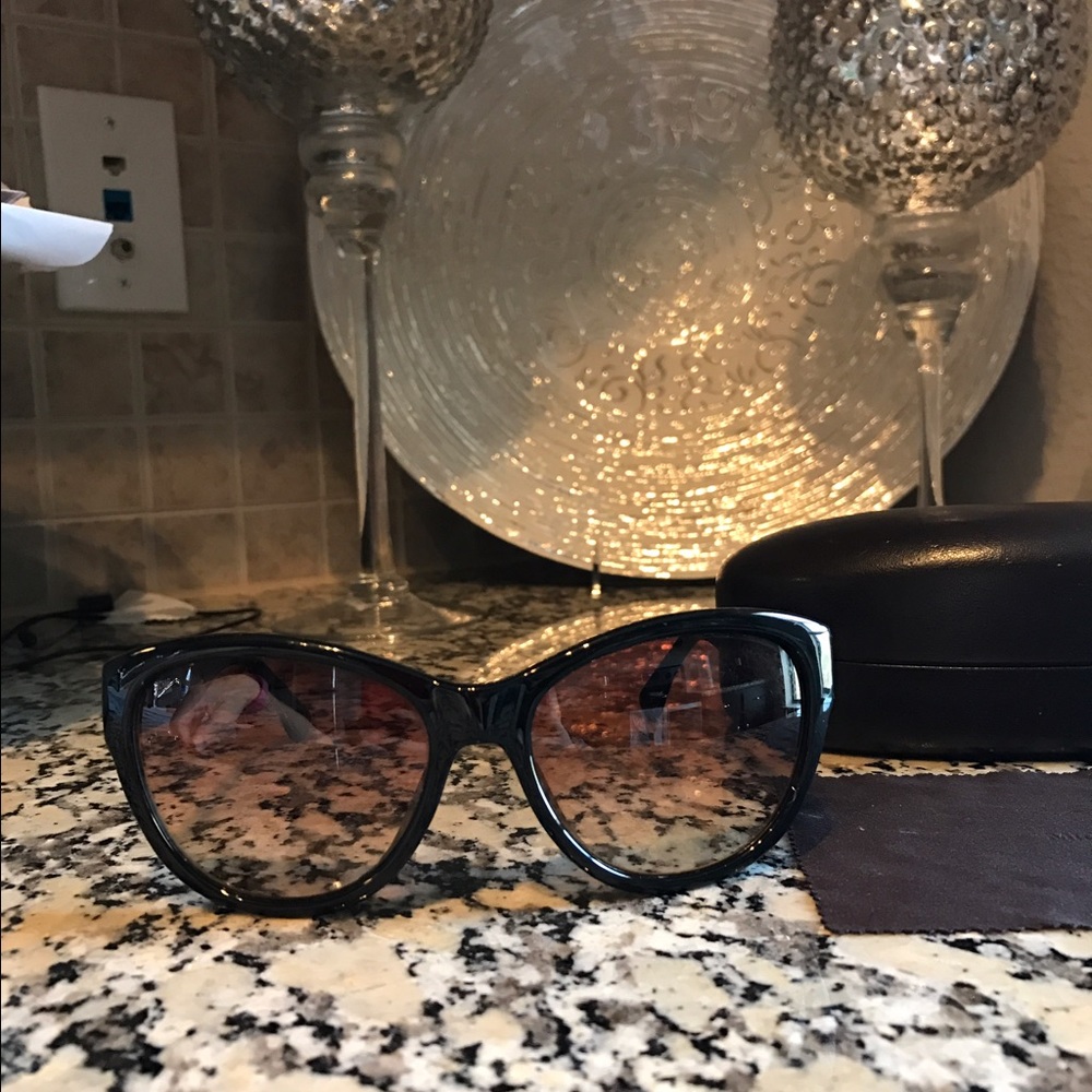Michael Kors sunglasses 😎