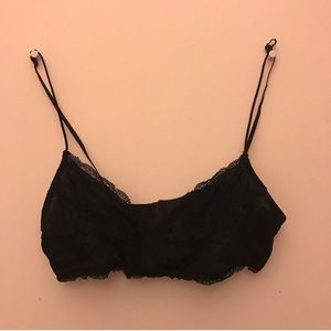 NEVER WORN black lacey bralette