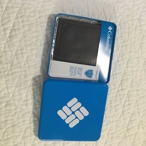 Columbia Leather Wallet