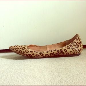 Cheetah print, point toe flats