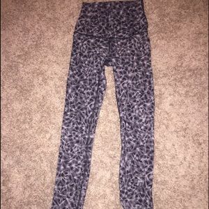Lululemon workout pants