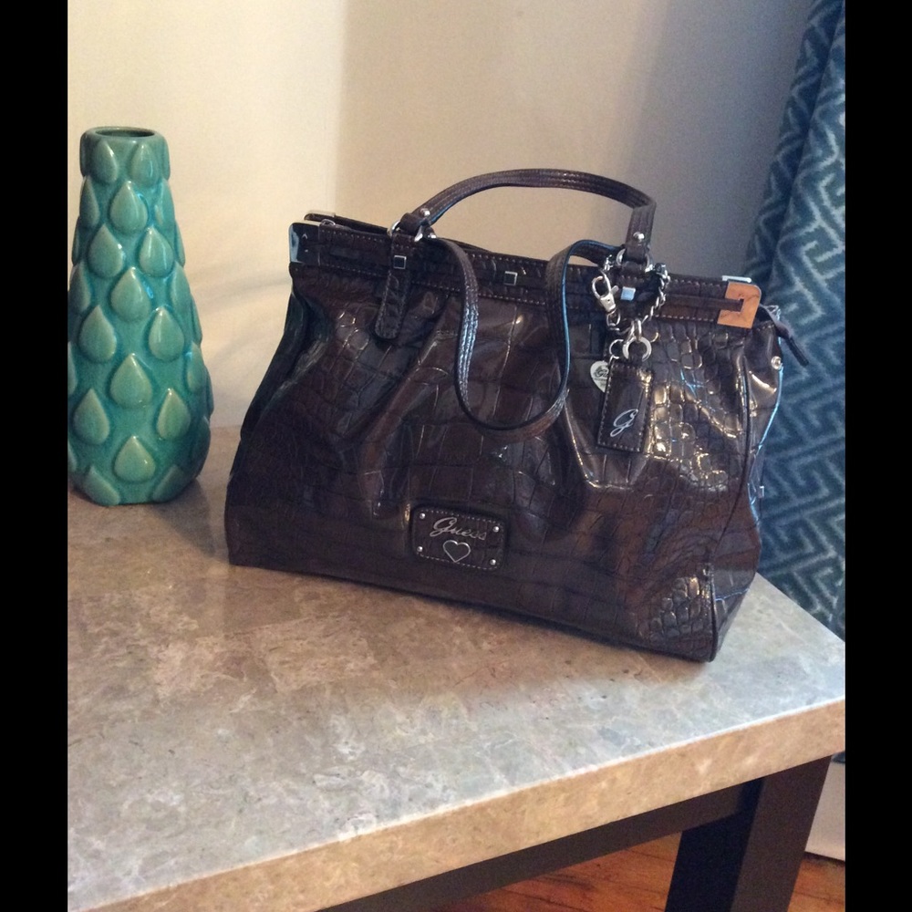 Guess patent leather tote.