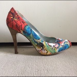 Jessica Simpson floral heels
