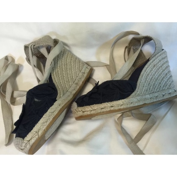 ❌SOLD❌Tory Burch Emil Espadrille Wedge Size 8.5 - Picture 4 of 4