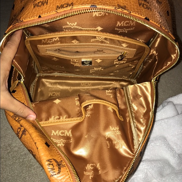 ❌Sold🚫 MCM backpack - Picture 4 of 8