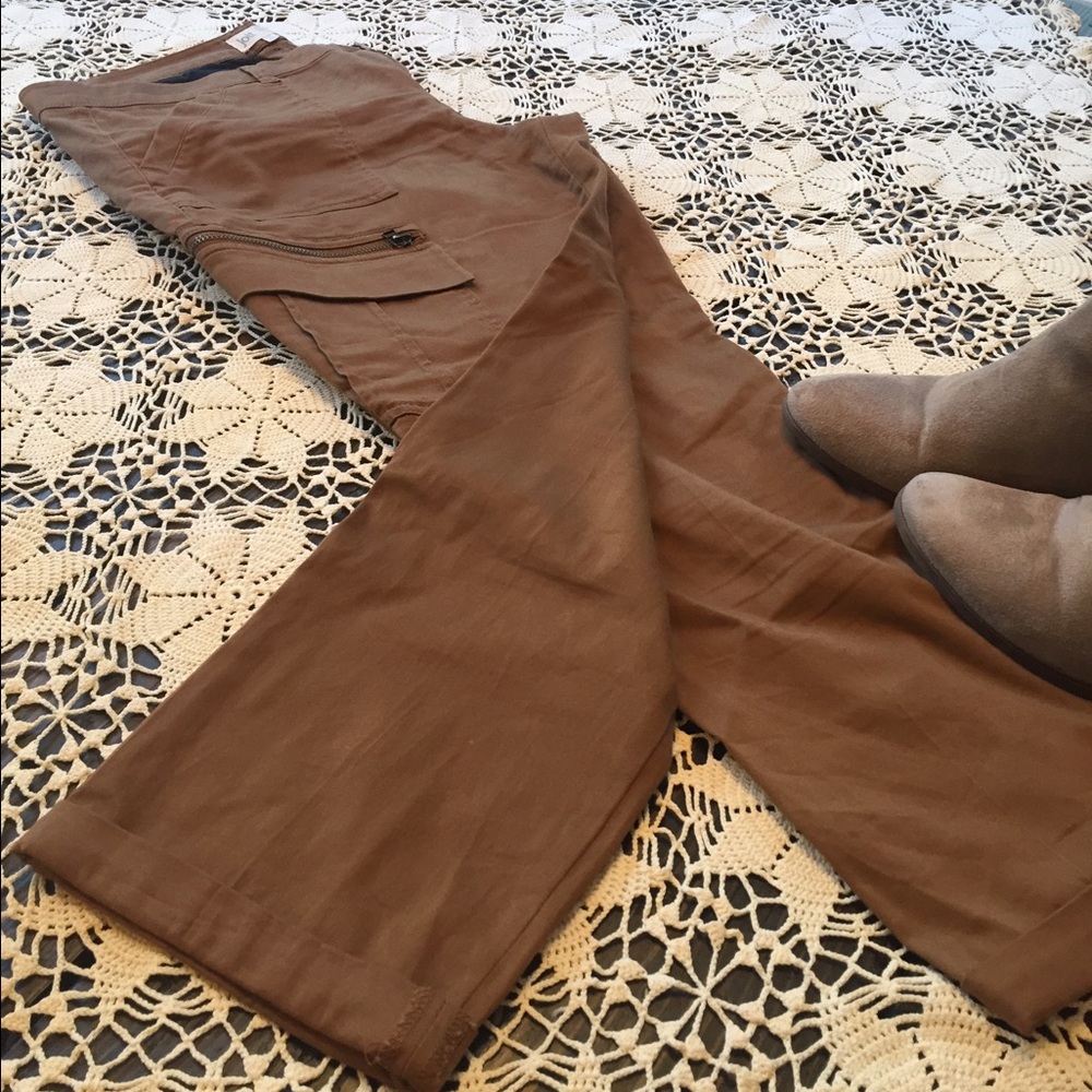 Juniors Jolt cuffed pants. Size 13