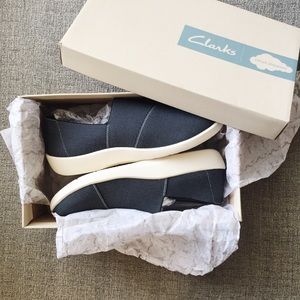 Clarks Cloud Steppers Soft Cushion
