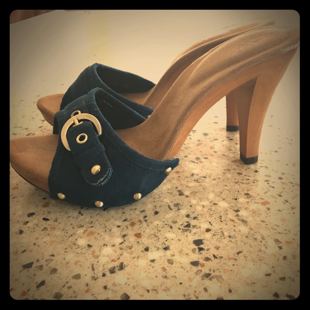 Navy blue suede heels