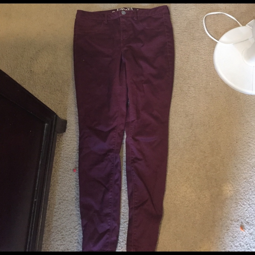 Dark red pants Leggings