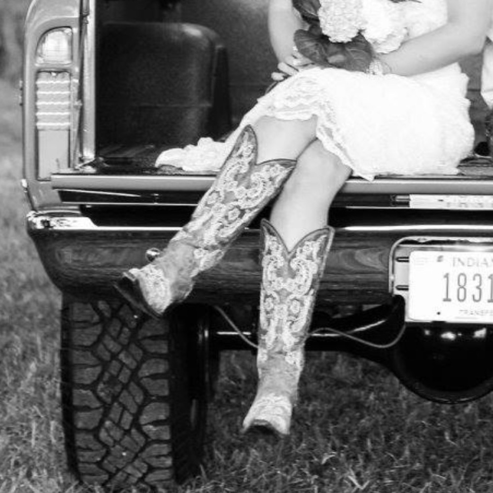 Corral boots