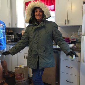 Meet your Posher, Lorraine