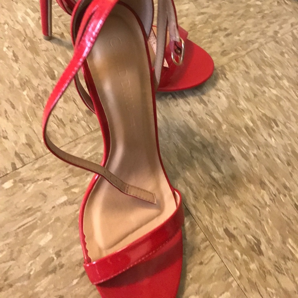 Red Heels - Picture 2 of 3