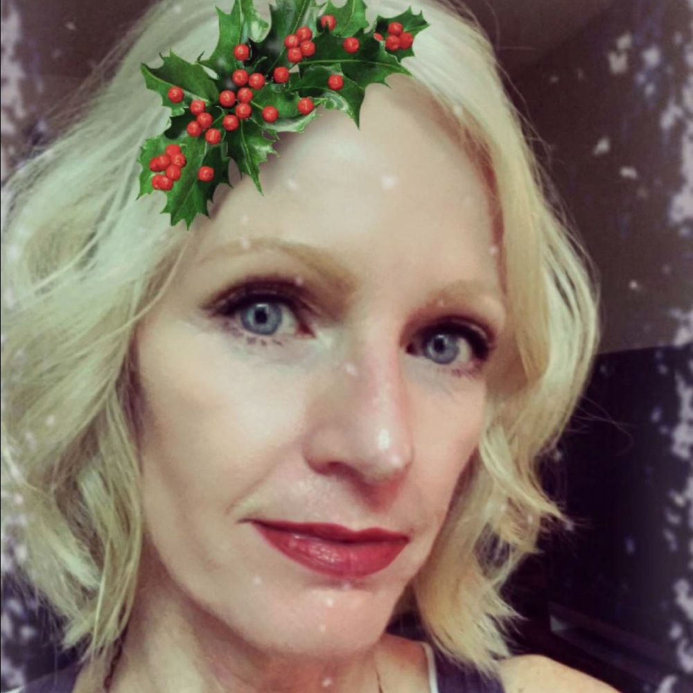 Meet your Posher, Renee