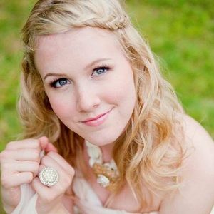 Meet your Posher, Ginna claire