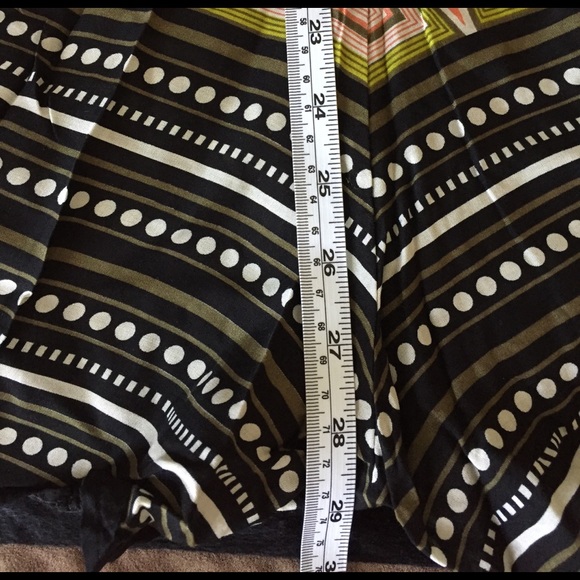 New summer romper. SALE🎉 - Picture 7 of 7