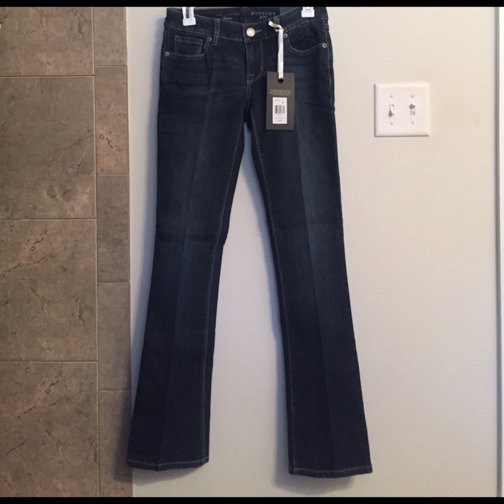 Boot cut jeans