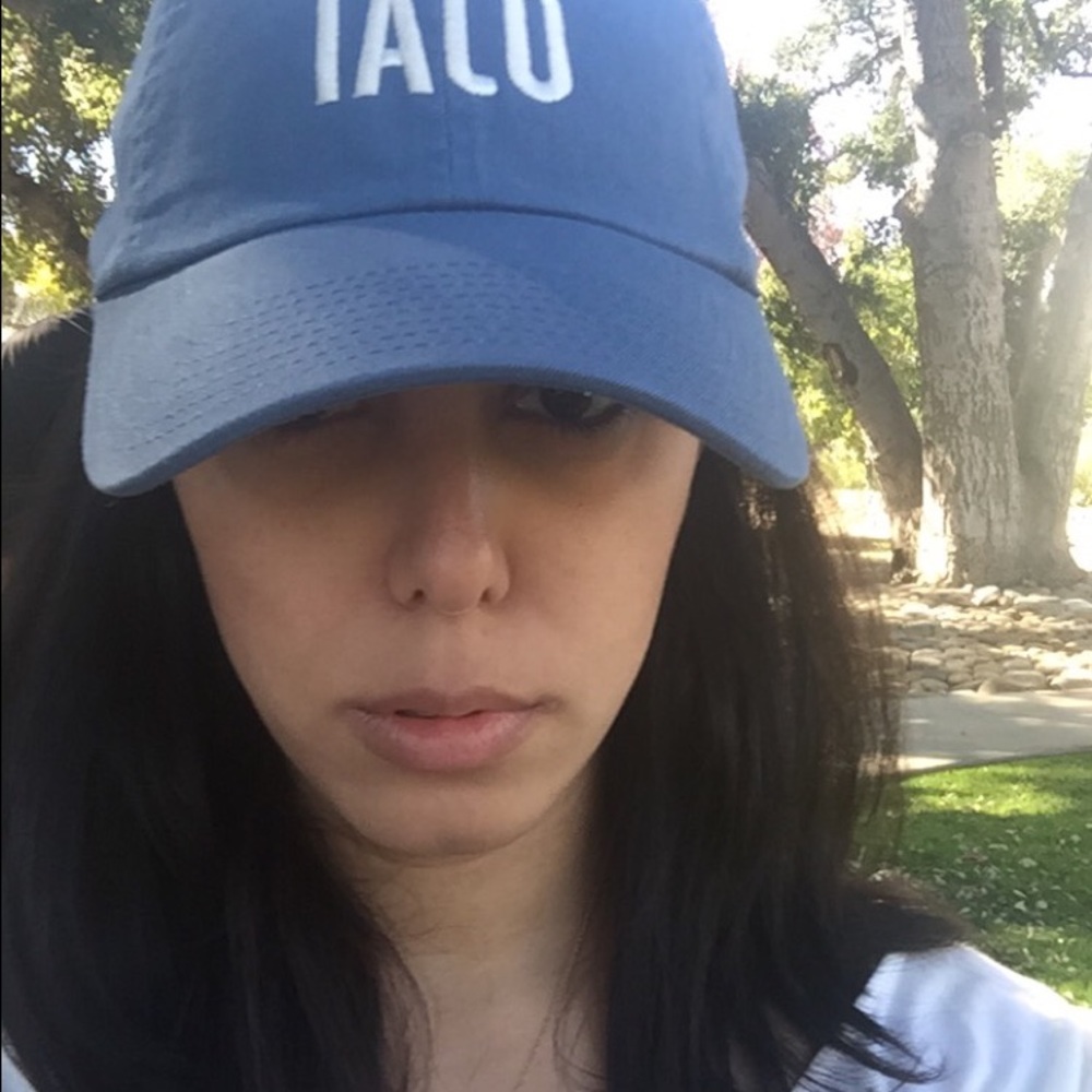 Meet your Posher, Jasmine