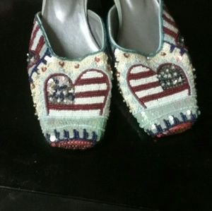 American USA Slides 2 3/4 to  2 Inch Heels .