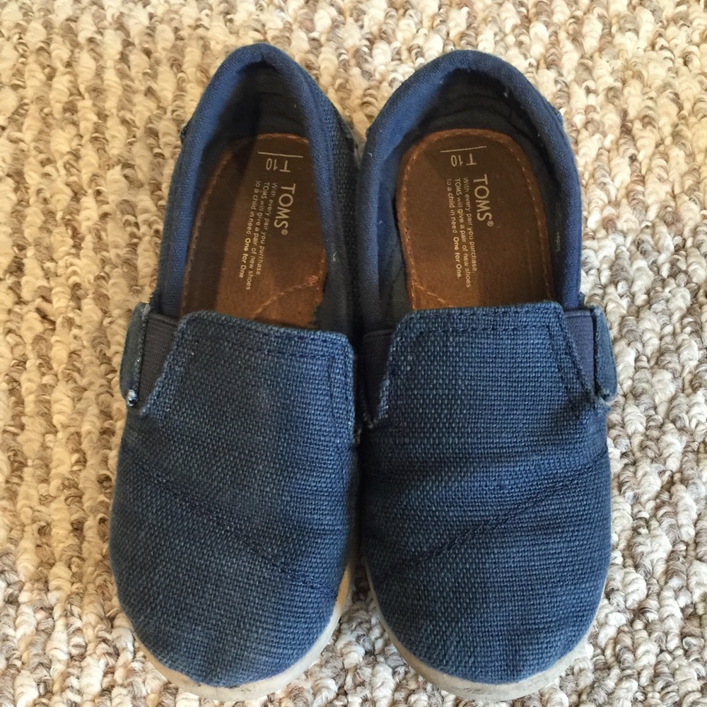 Toms burlap toddler shoes