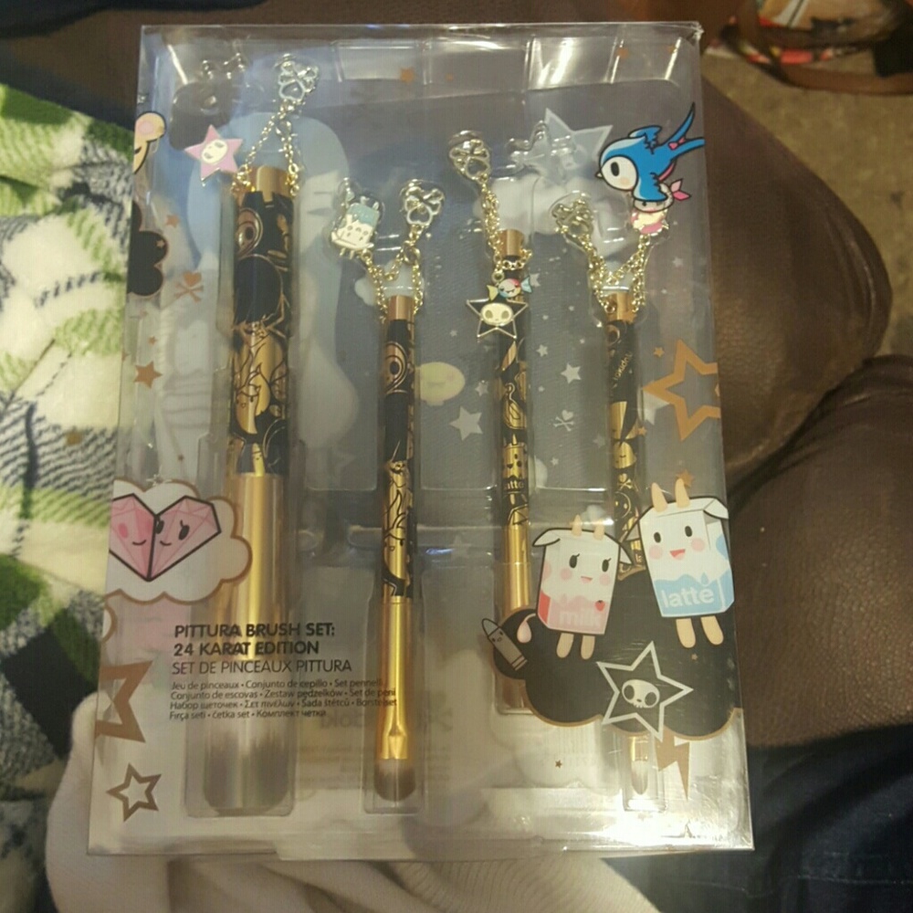 BNIB TOKIDOKI LIMITED EDITION PITTURA BRUSH SET