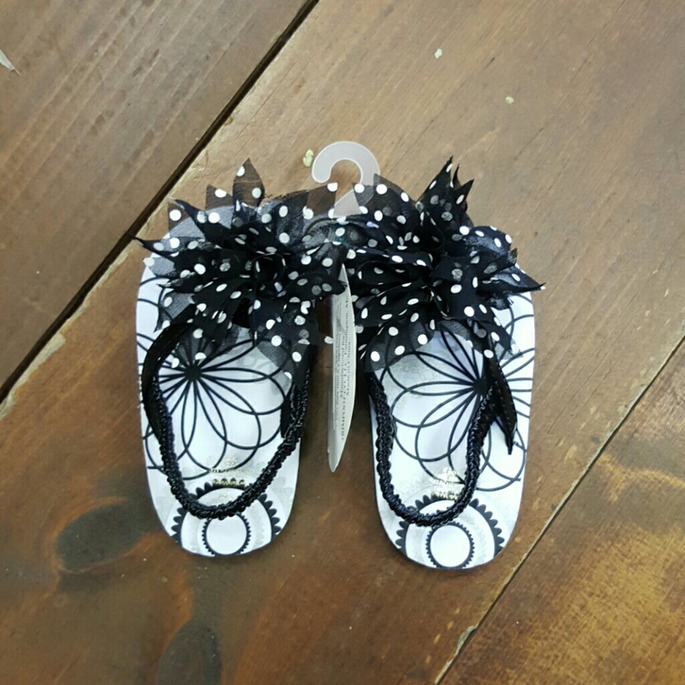 CHILDREN SANDALS
