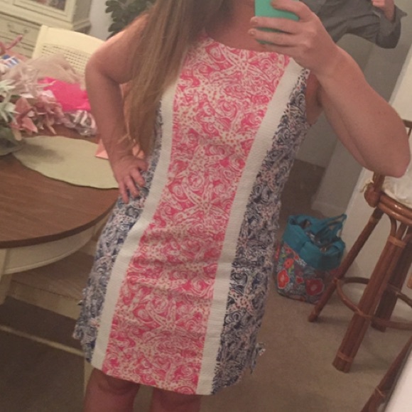 Lilly Pulitzer Dresses & Skirts - Pink and Blue Lilly Pulitzer shift dress
