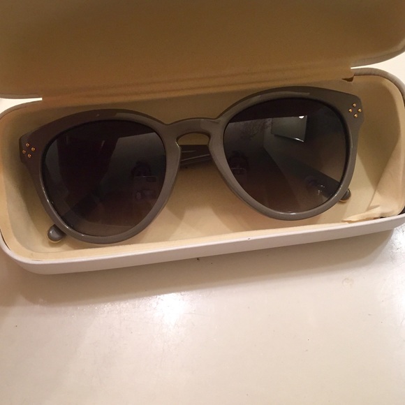 Chloe Plastic Sunglasses