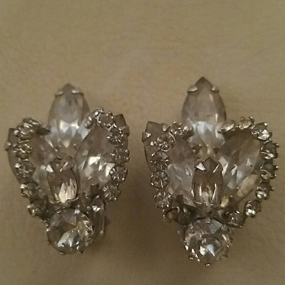 Vintage Clip on Earrings and Broach Set SALE!!