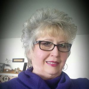 Meet your Posher, Bonnie